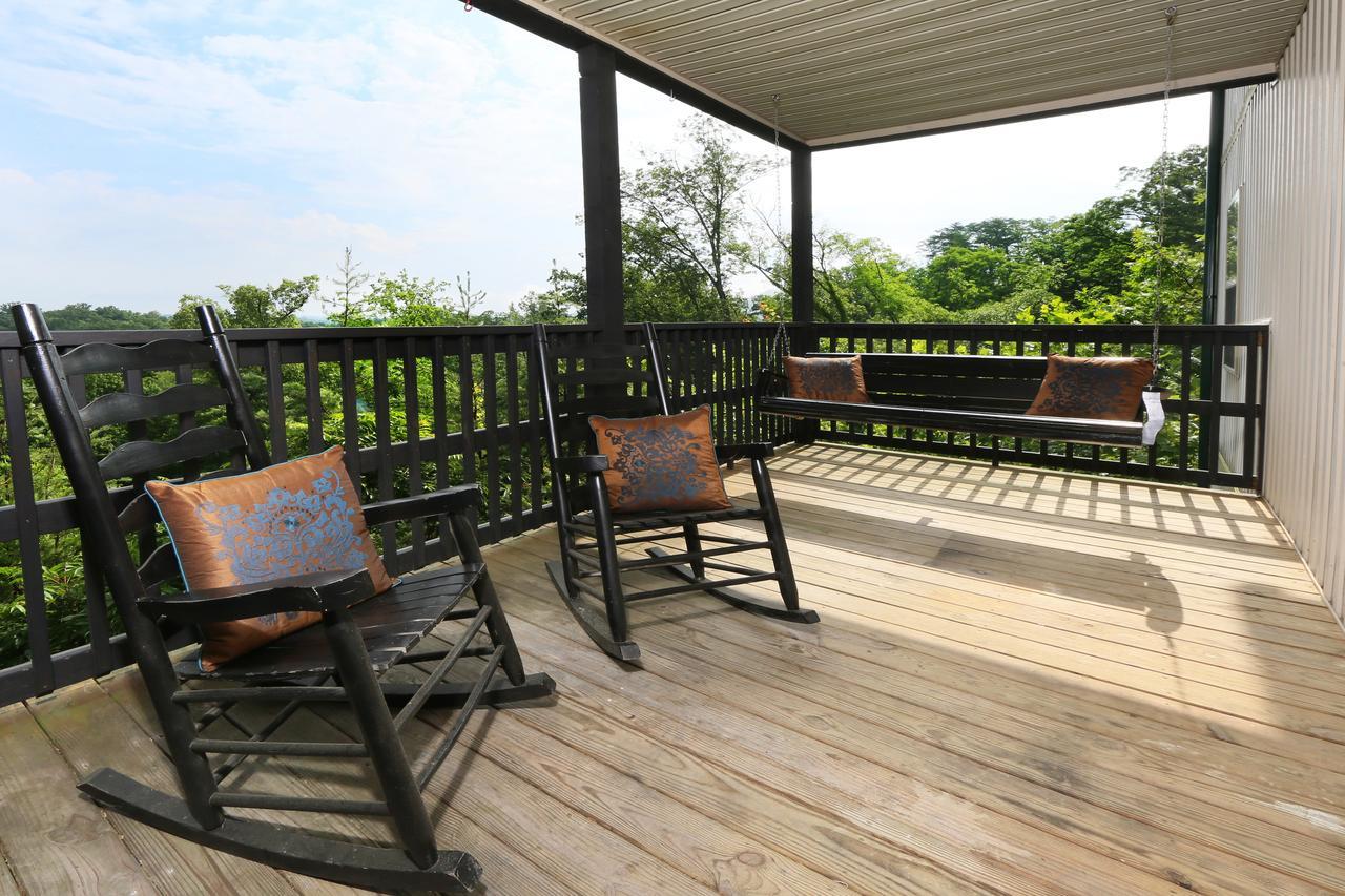 Pinnacle View 7b - Three Bedroom Apartment *