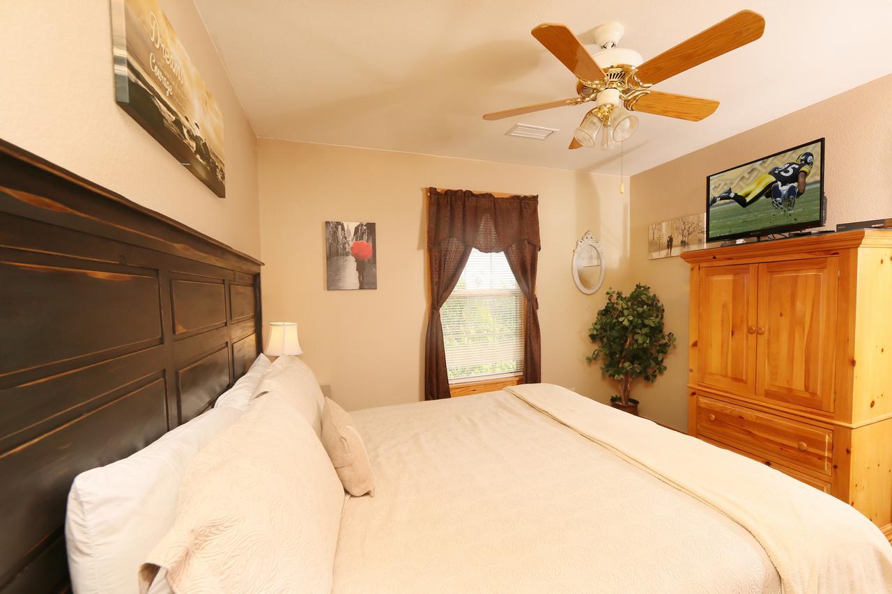 Apartment Pinnacle View 7b - Three Bedroom Pigeon Forge