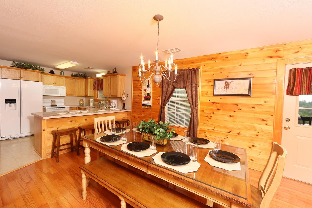 Pinnacle View 7b - Three Bedroom Apartment *