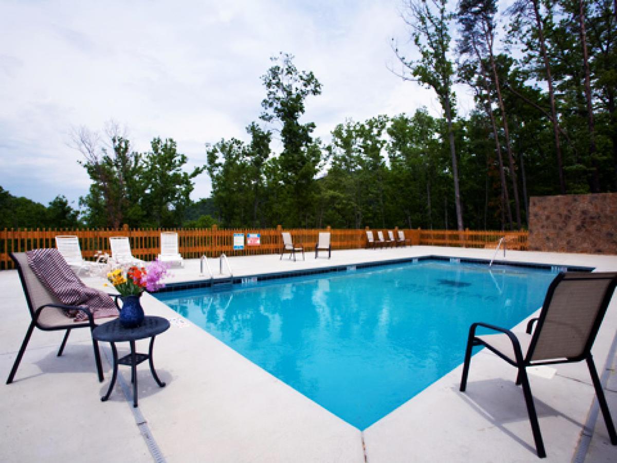 Hartman Hideaway Economy Cabin Holiday home *