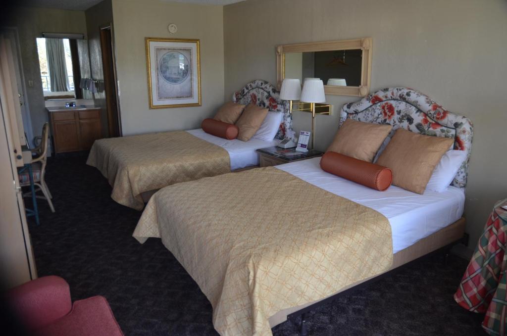 Hotel Riverlodge South