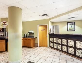 Leblanc Western Signature Collection Hotel Pigeon Forge