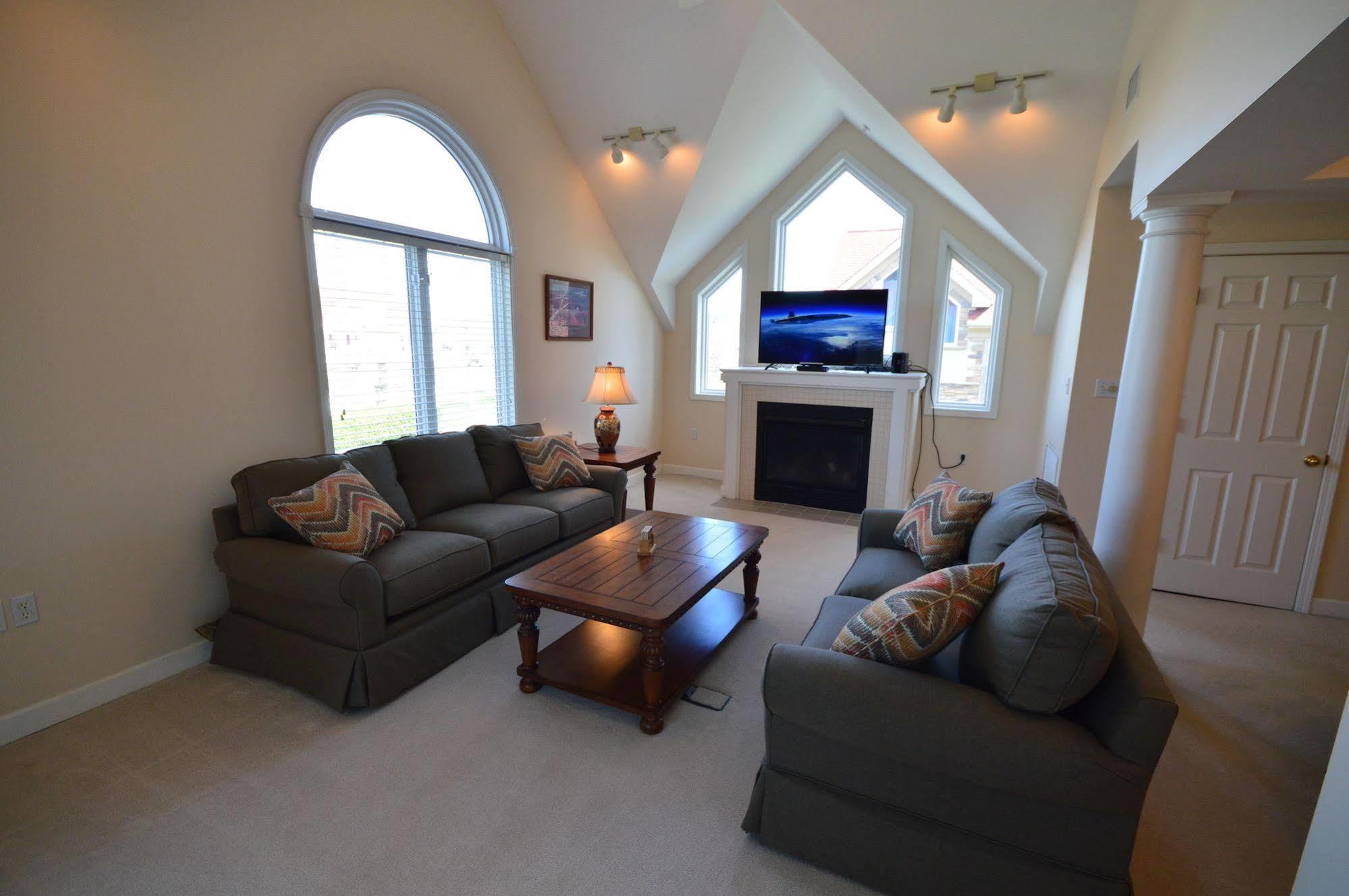 Appleview River Aparthotel