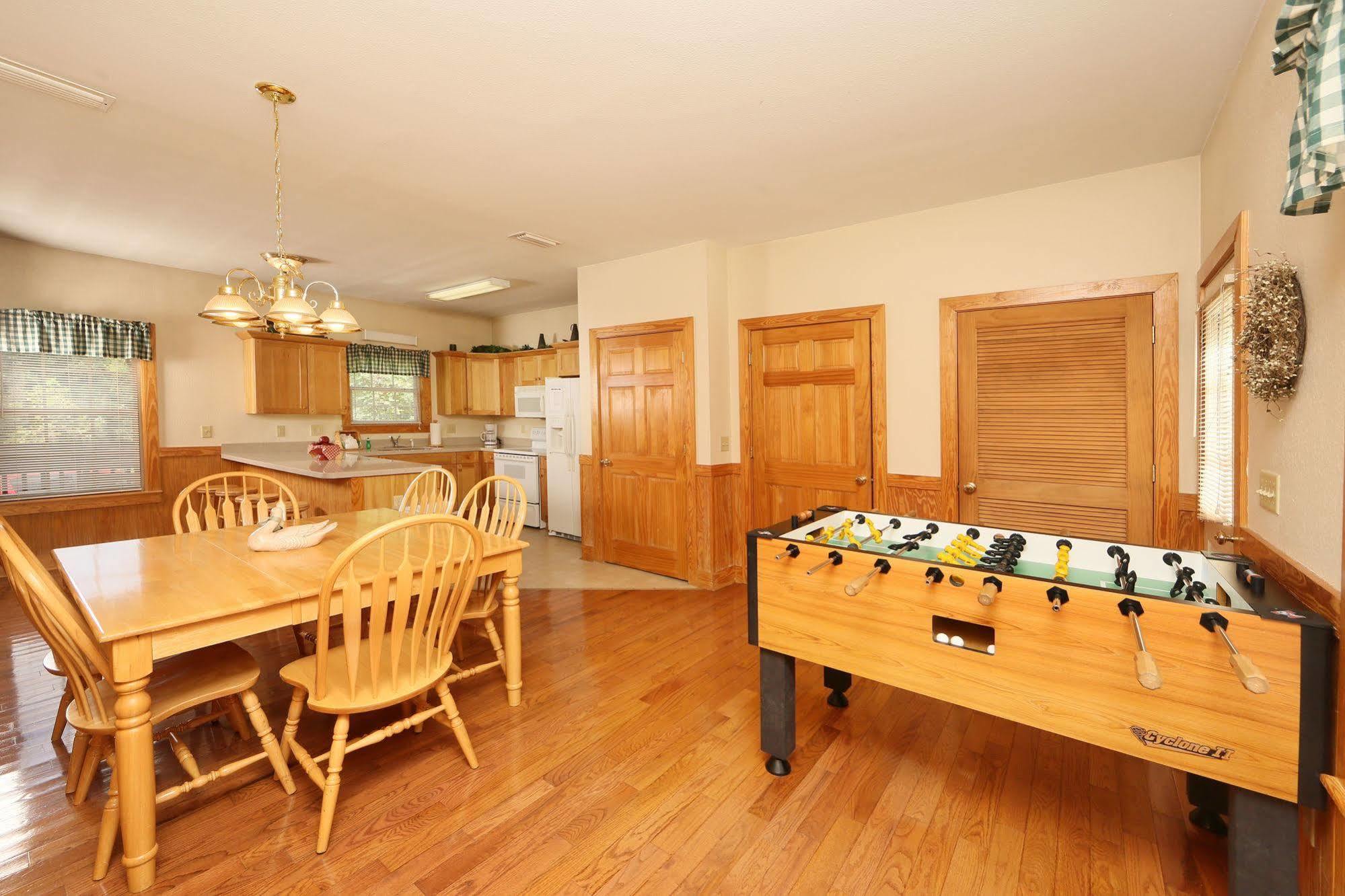 Eden Crest Vacation Apartment Pigeon Forge