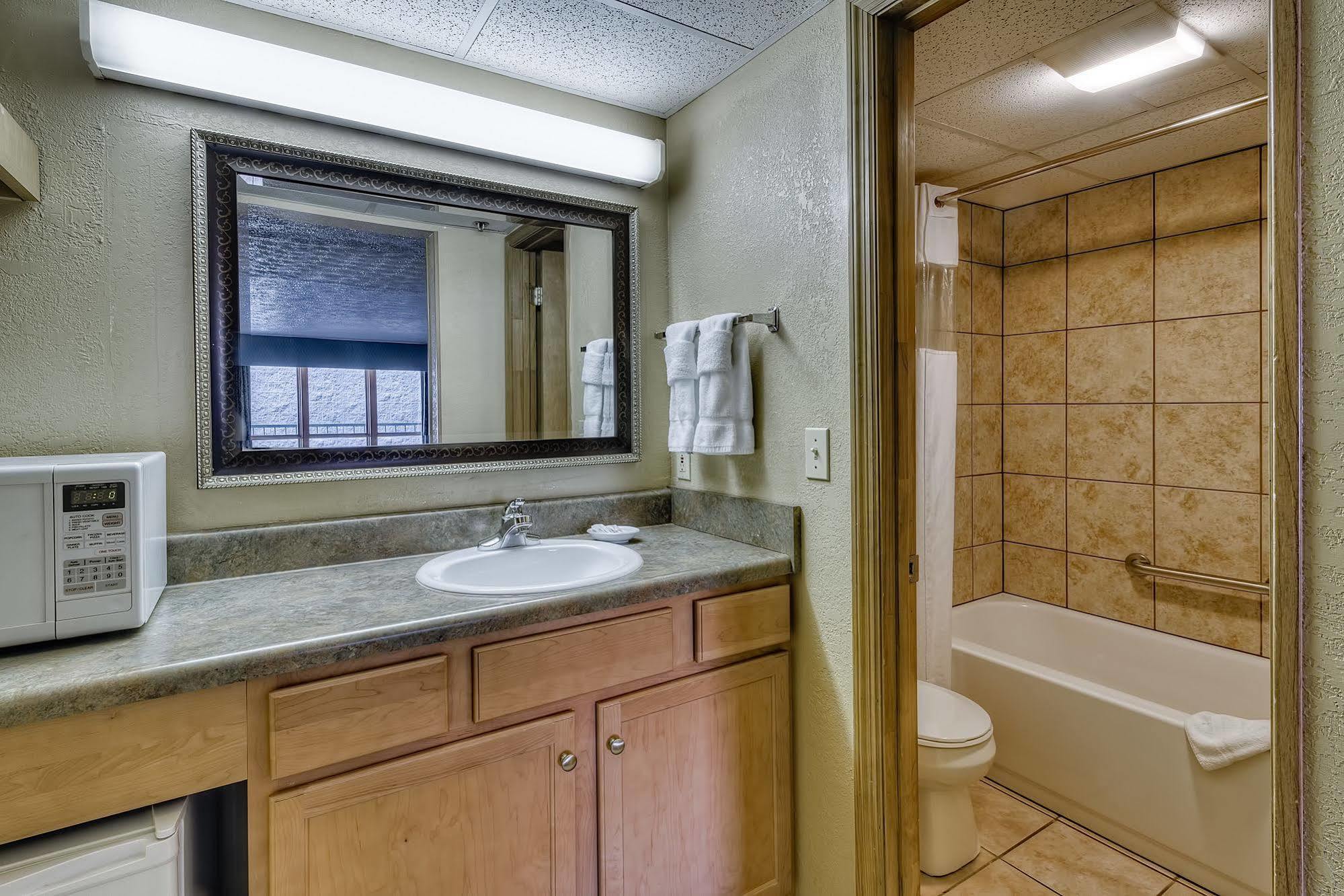 Hotel By Willow Brook Pigeon Forge