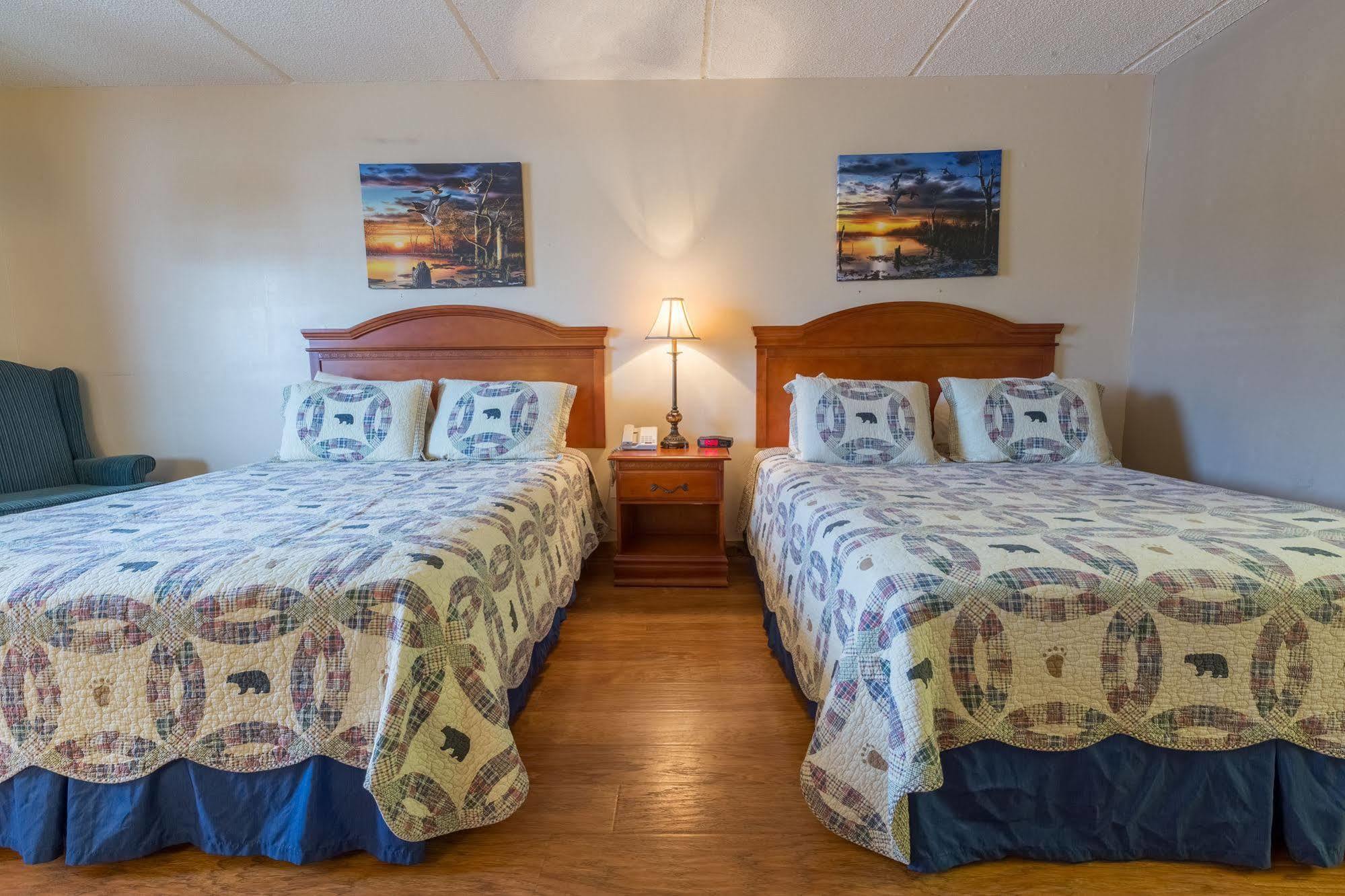 Motel Mountain Breeze 2*