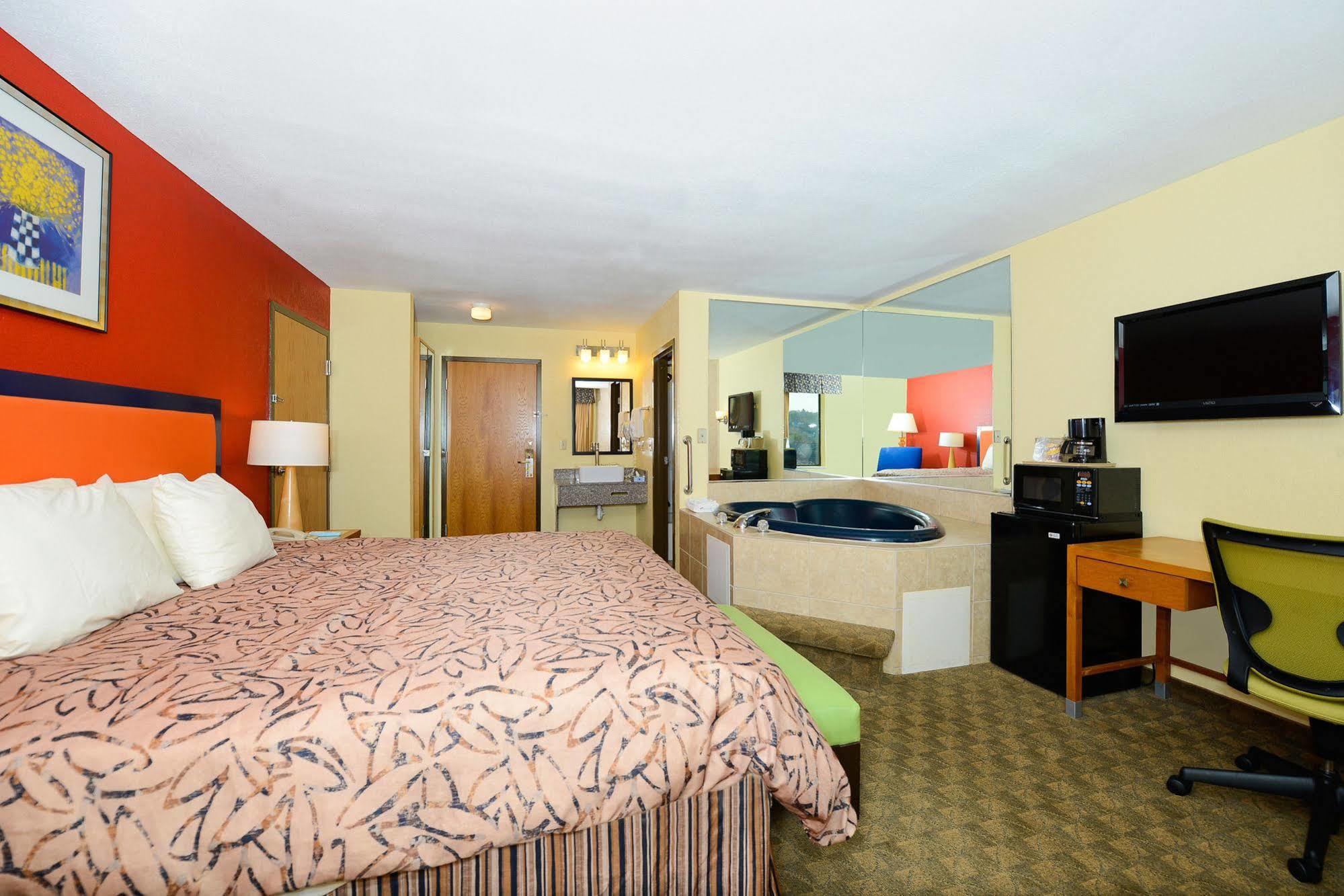 Hotel Leblanc Western Signature Collection 2*