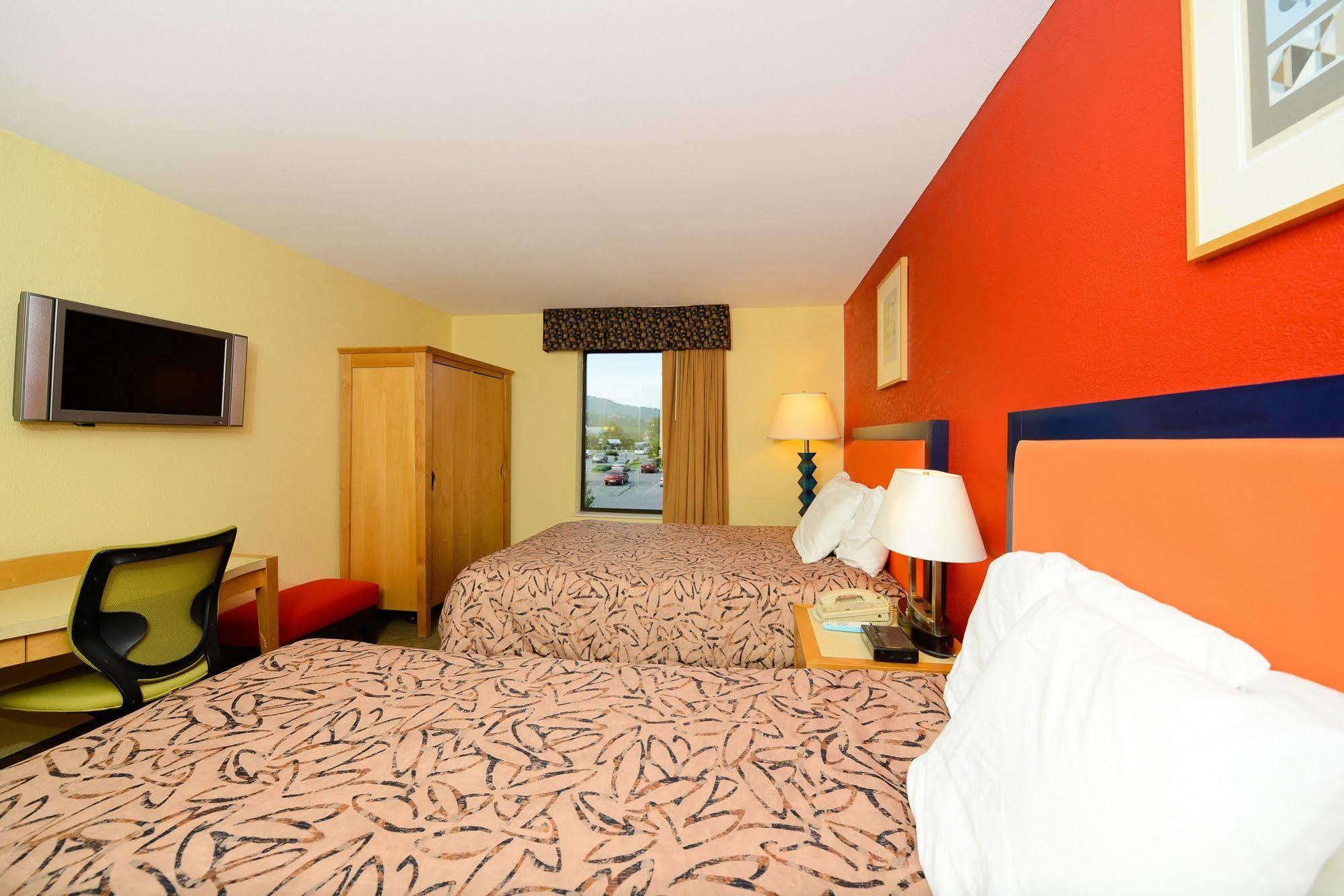 Leblanc Western Signature Collection Hotel