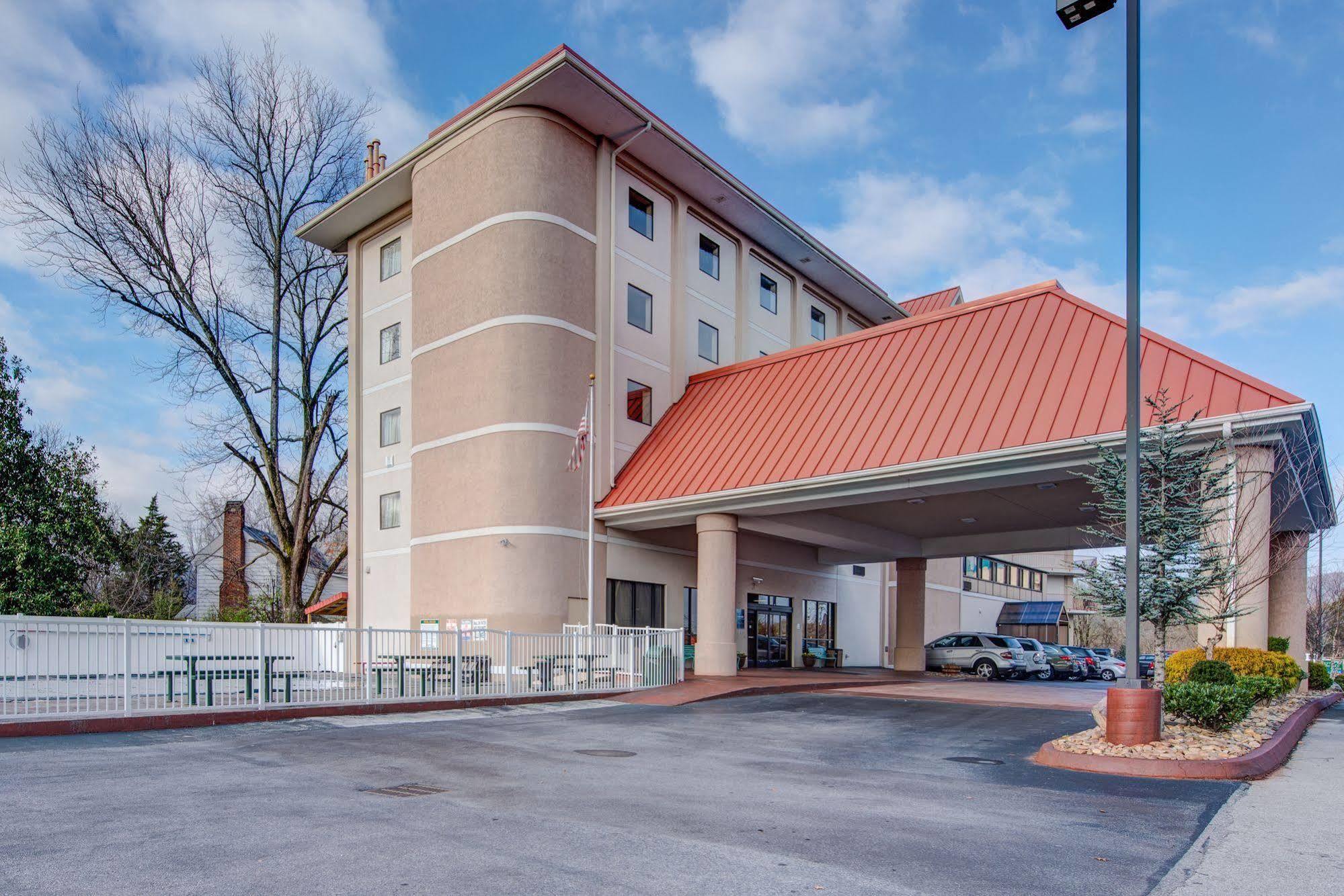 River Bend - Hotel Pigeon Forge
