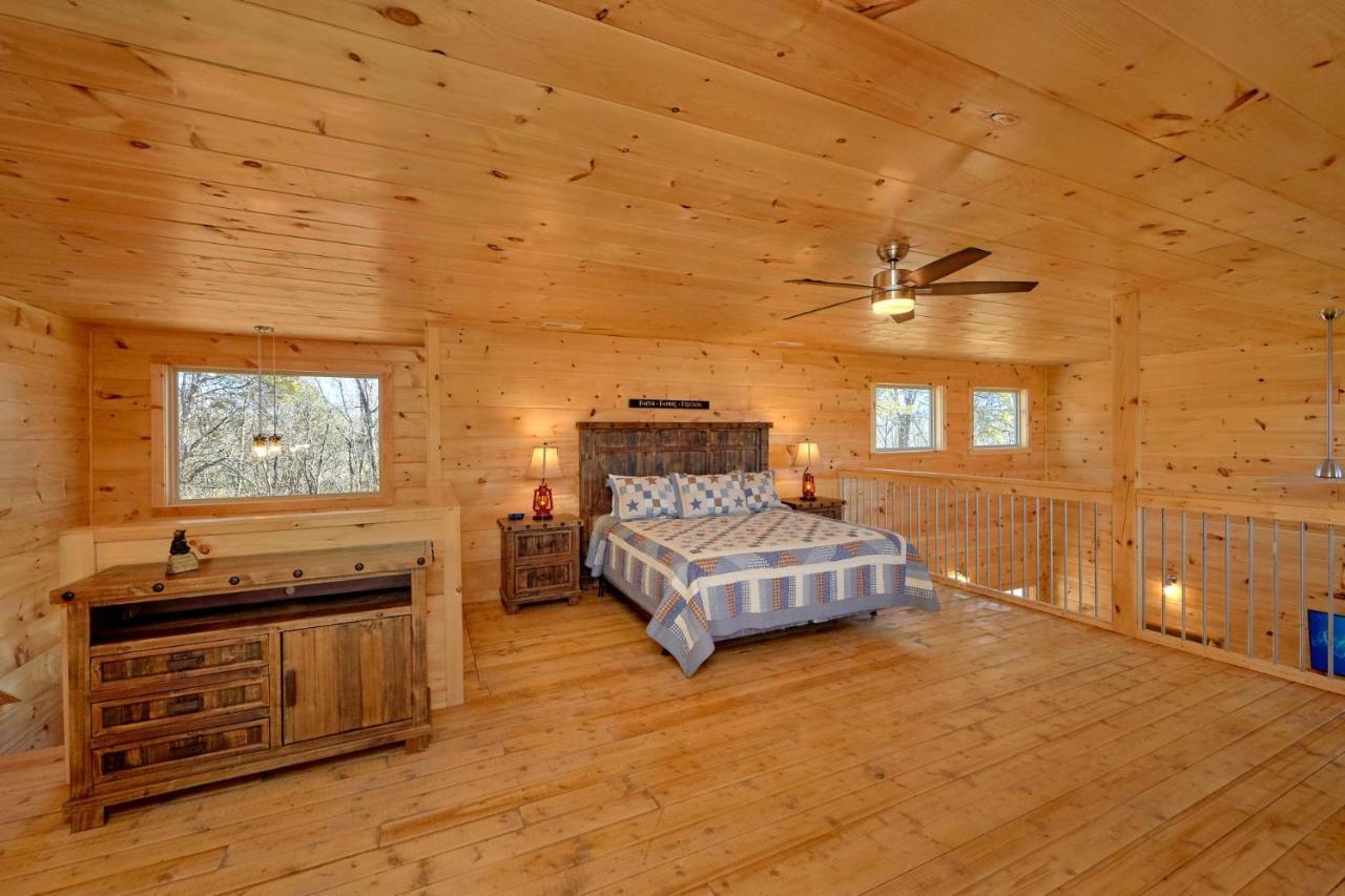 Holiday home Alpine Pool Pigeon Forge
