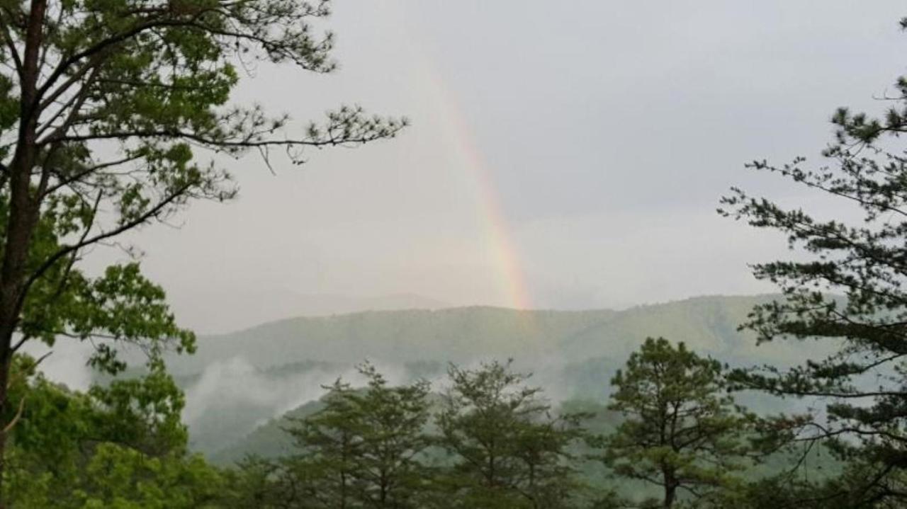 Mountain View * Pigeon Forge