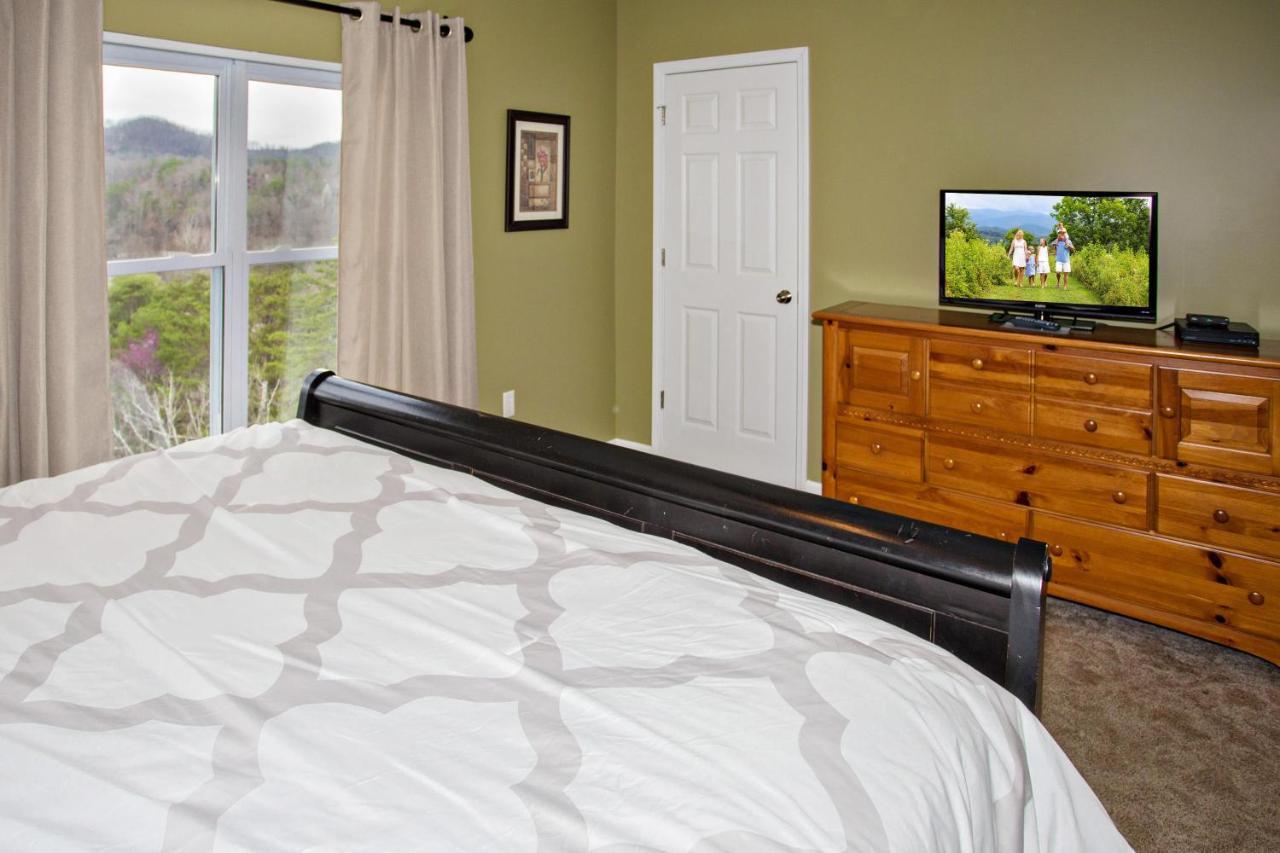 Holiday home Whispering Pines 544