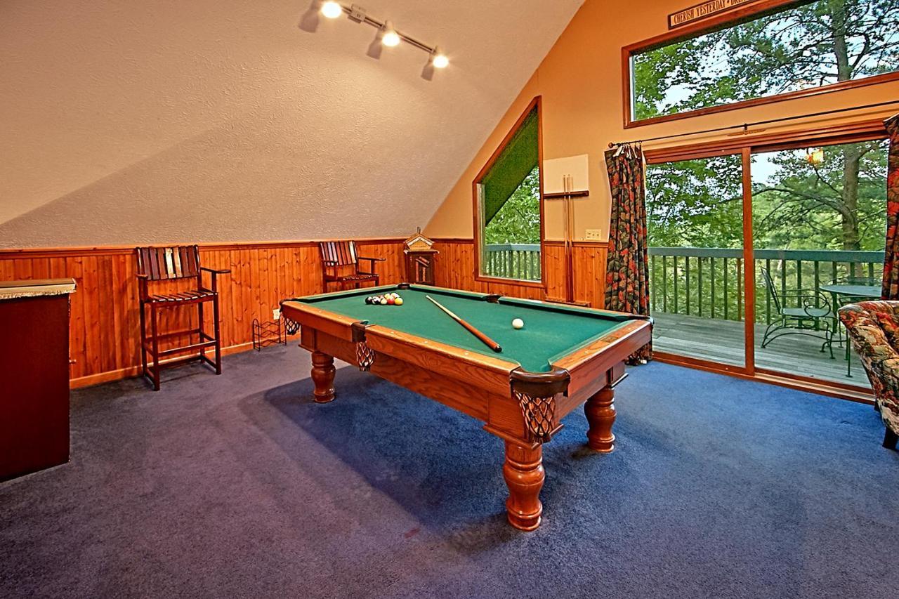 Sanctuary Cabin Holiday home Pigeon Forge