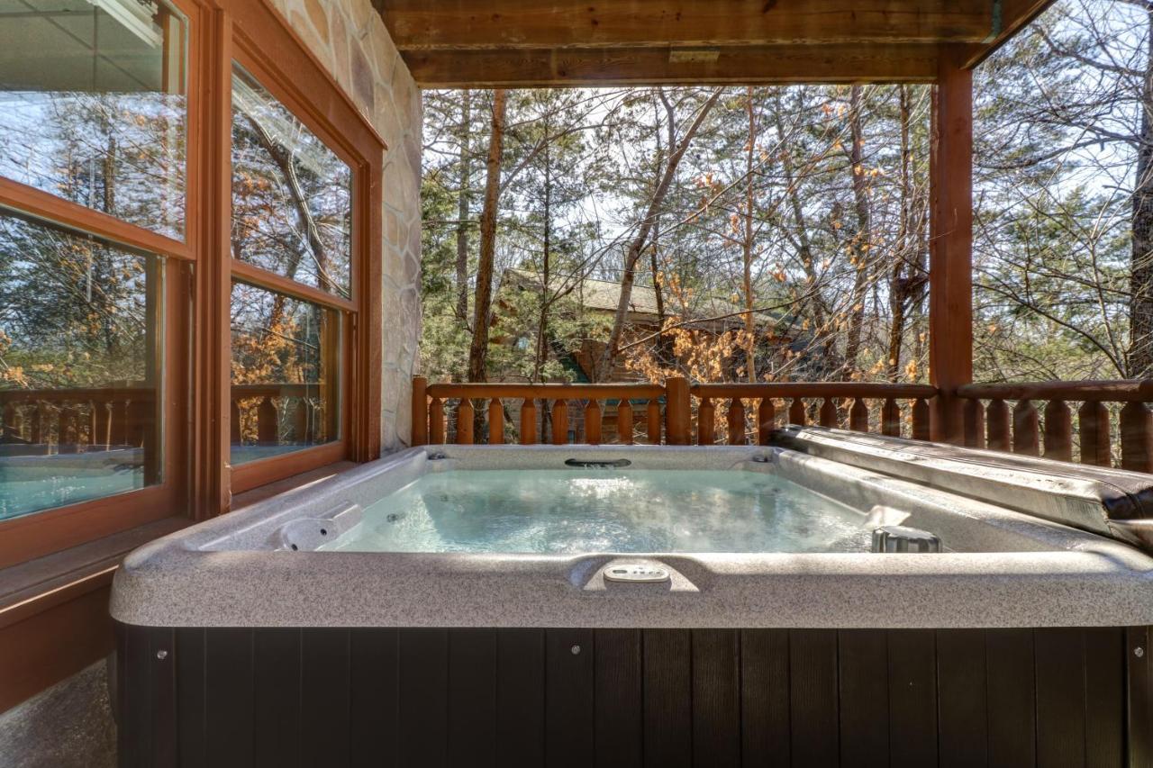 Holiday home Peaceful Setting Cabin Pigeon Forge