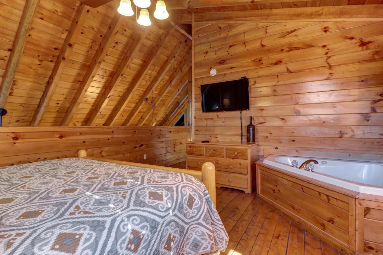 Peaceful Setting Cabin *