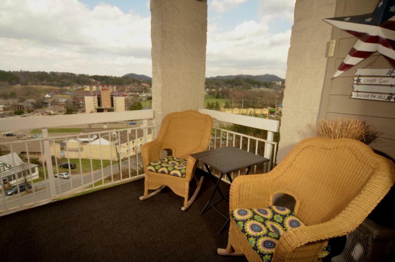 Holiday home Whispering Pines 223 Pigeon Forge