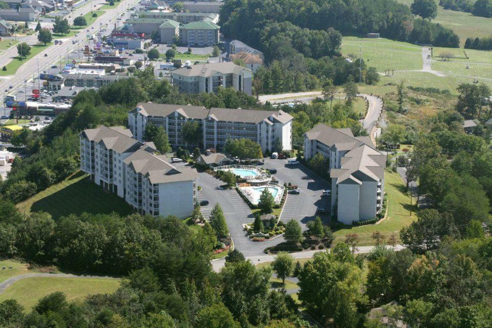 Whispering Pines 223 *