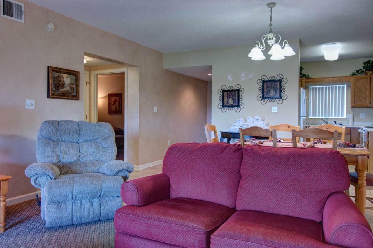 Holiday home Whispering Pines 114