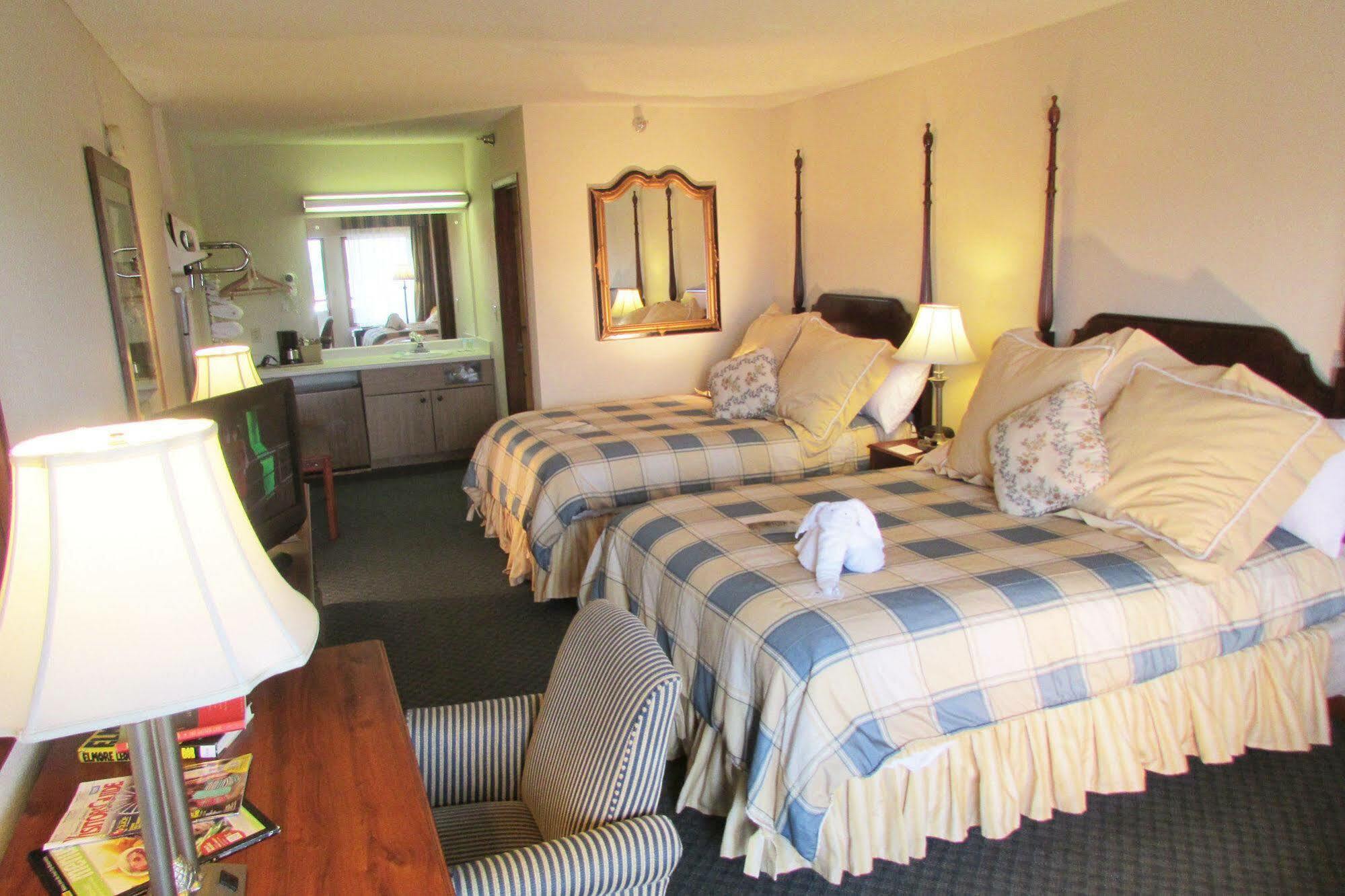 Arbors At Island Landing & Hotel 3*