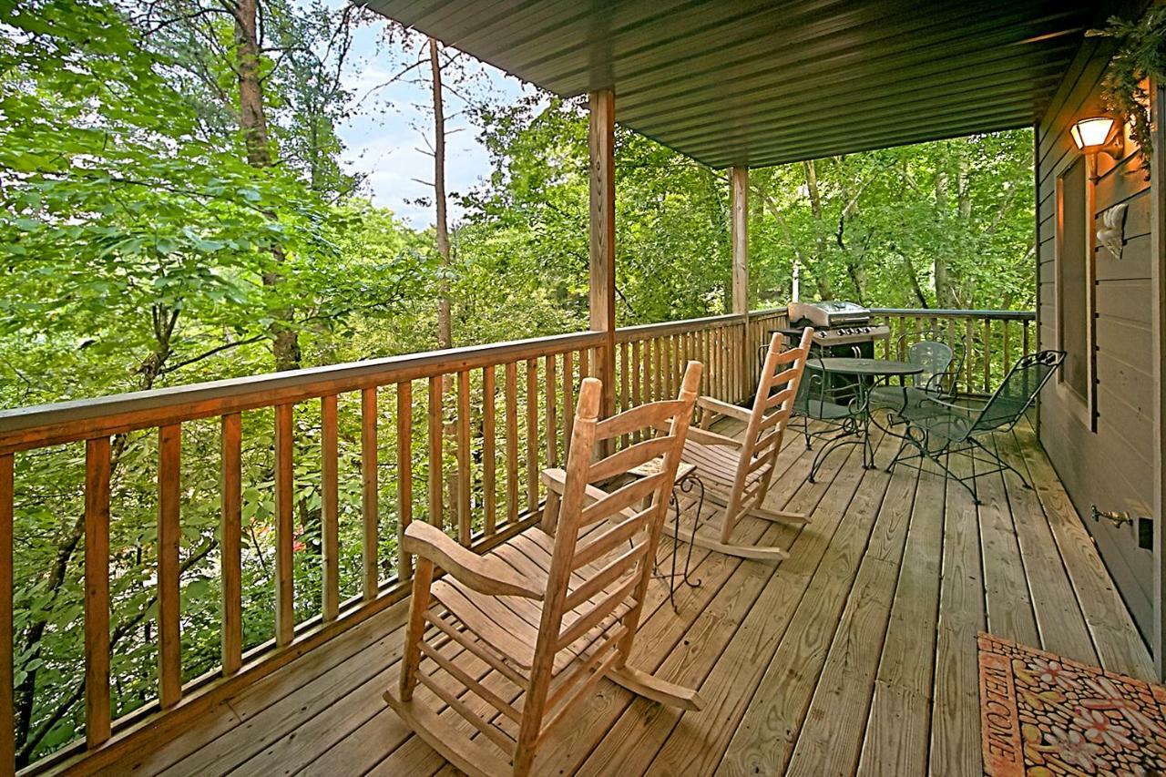 Sanctuary Cabin Holiday home