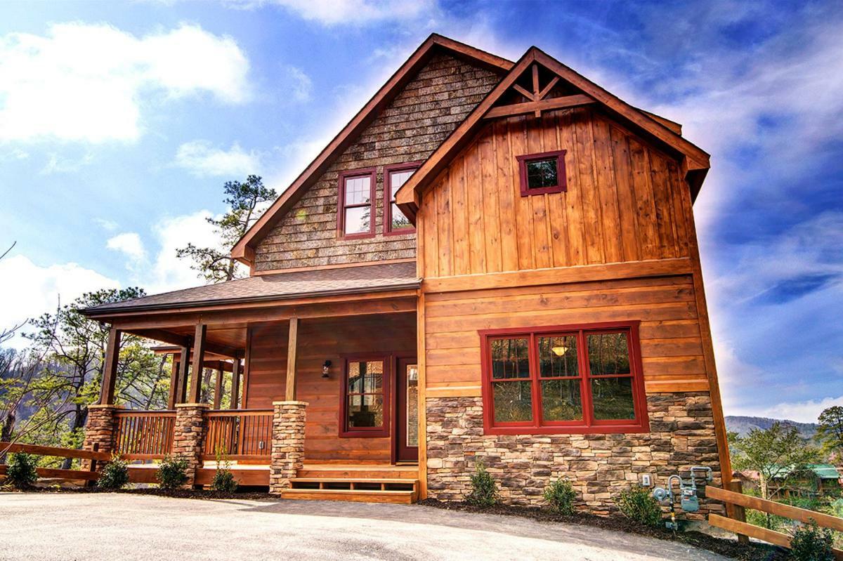 A River Runs Through It Cabin * Pigeon Forge