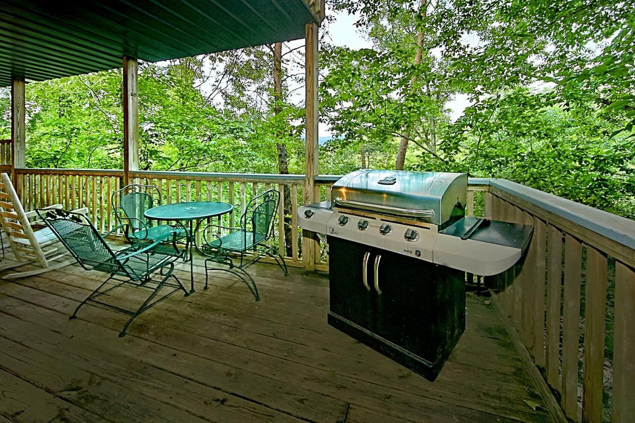 Sanctuary Cabin Holiday home Pigeon Forge