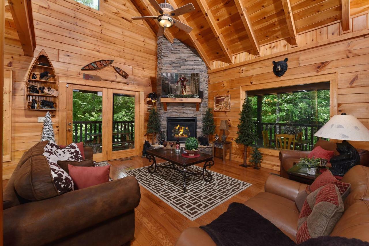 Cedar Forest * Pigeon Forge