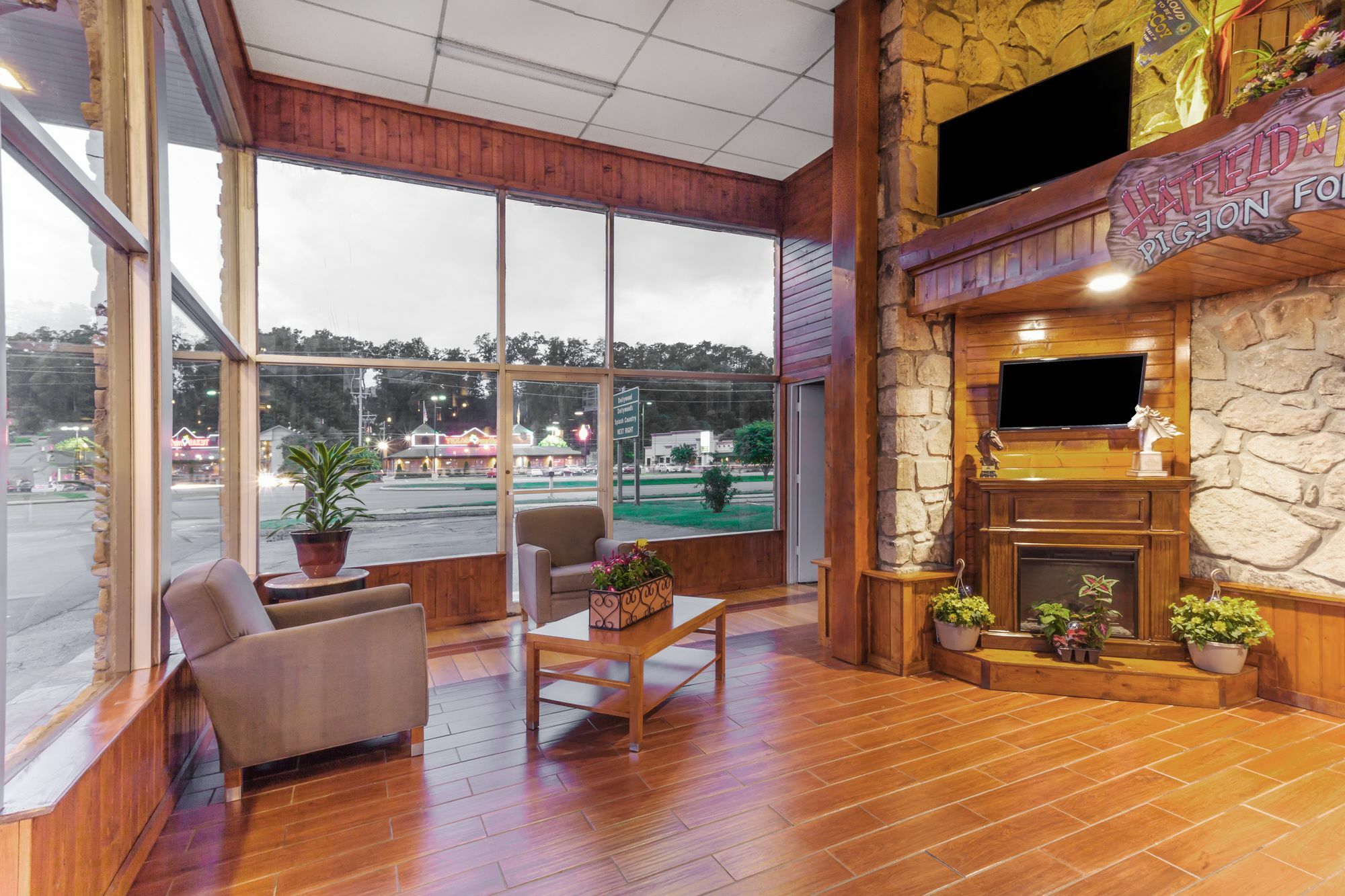 Lodge At Mill Creek Pigeon Forge