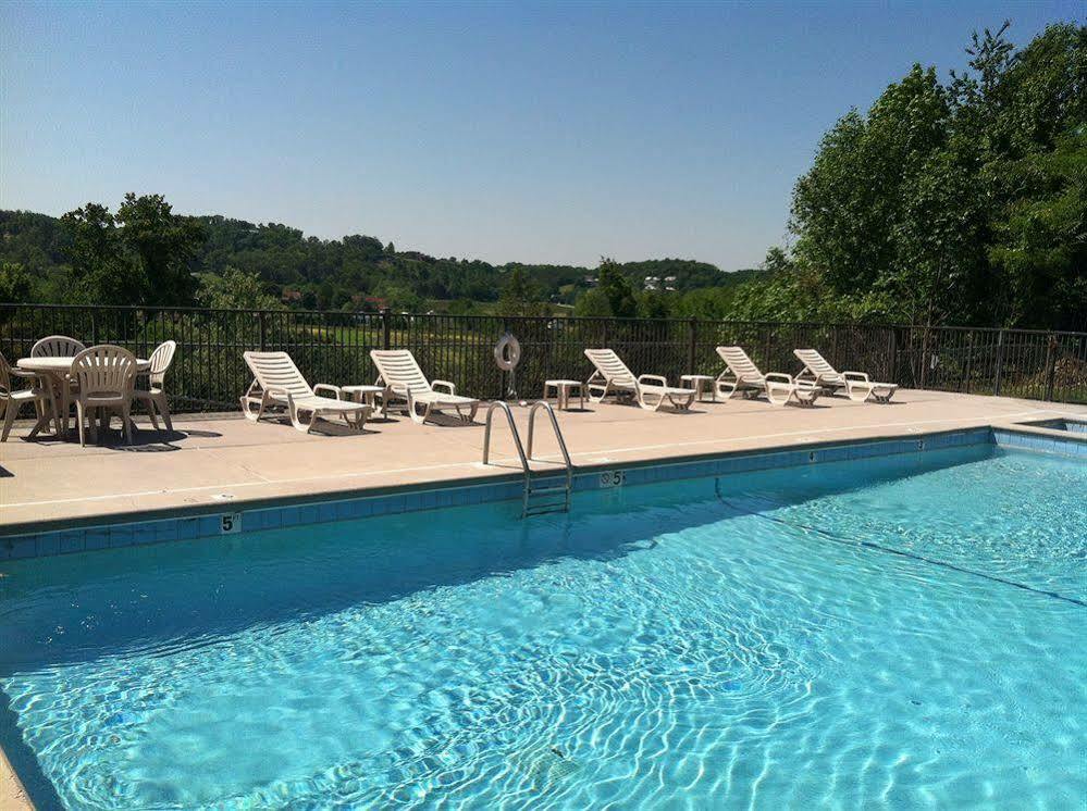 Hotel Howard Johnson By Wyndham 3*