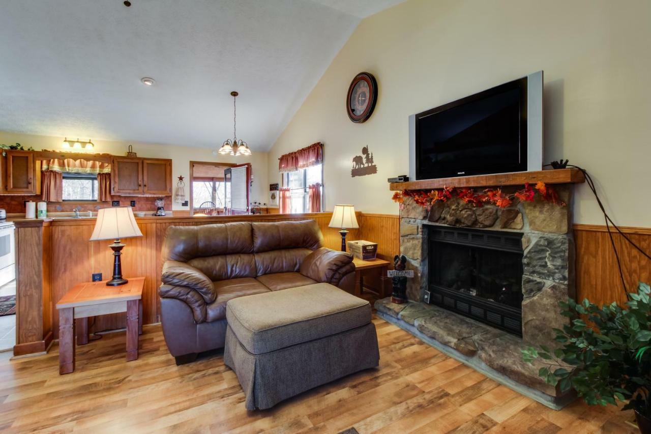 Mountaintop Hideaway Holiday home
