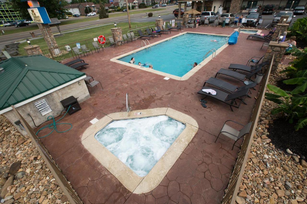Mountain Breeze Motel