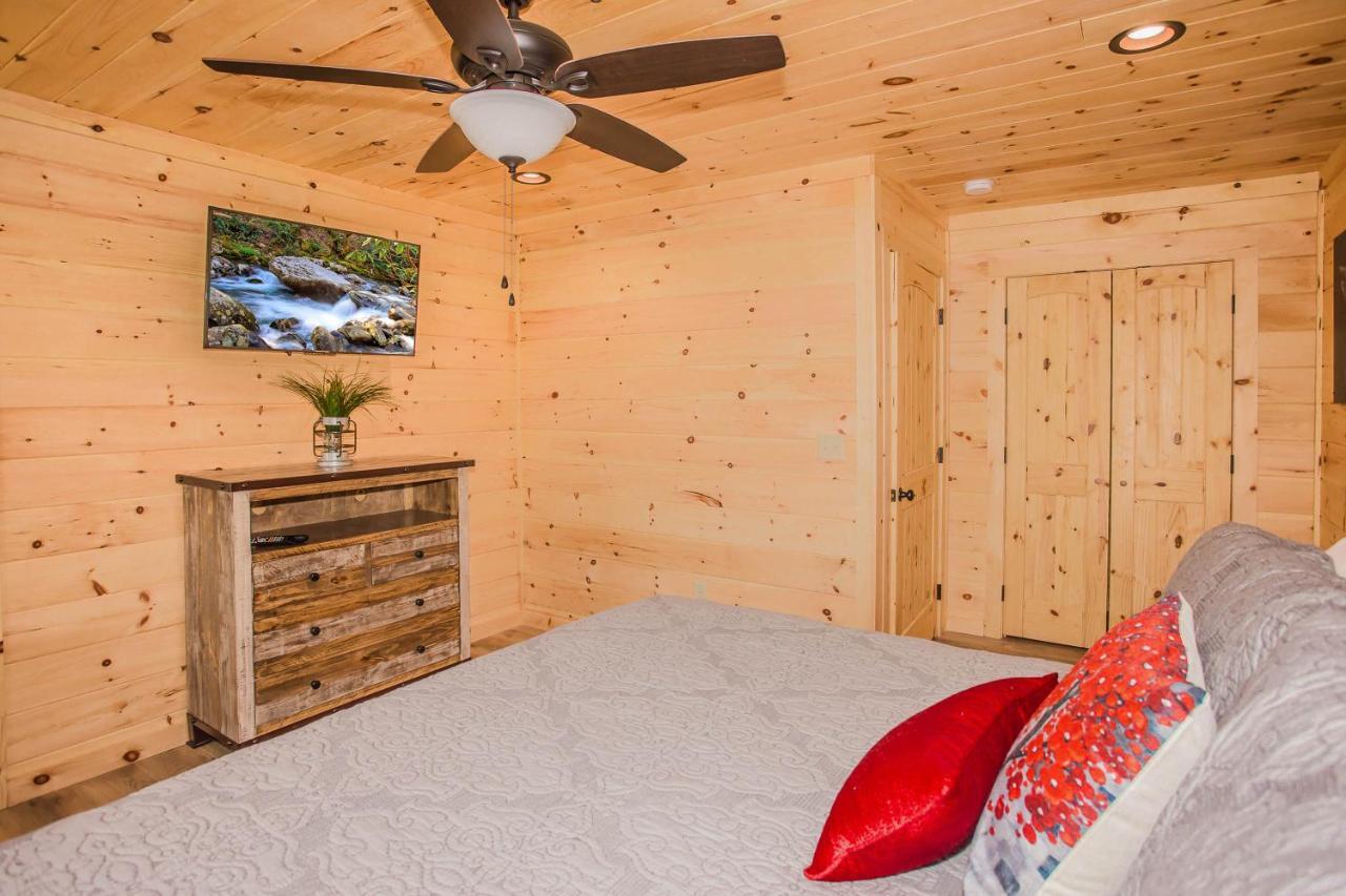 Holiday home A Bear's Alpine Splash