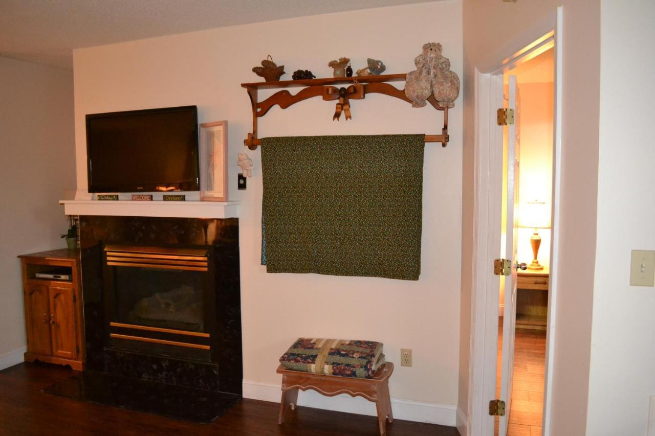 River Place #508 2bd