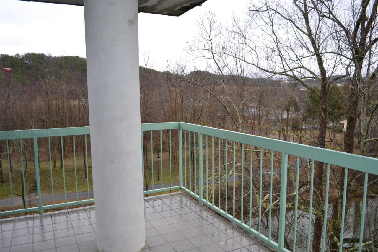 River Place #508 2bd