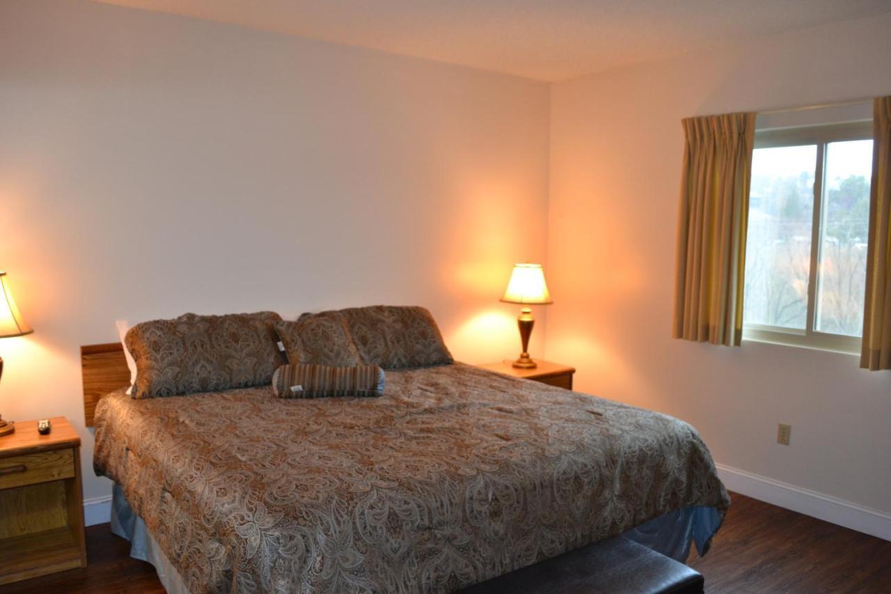 River Place #508 2bd Holiday home *