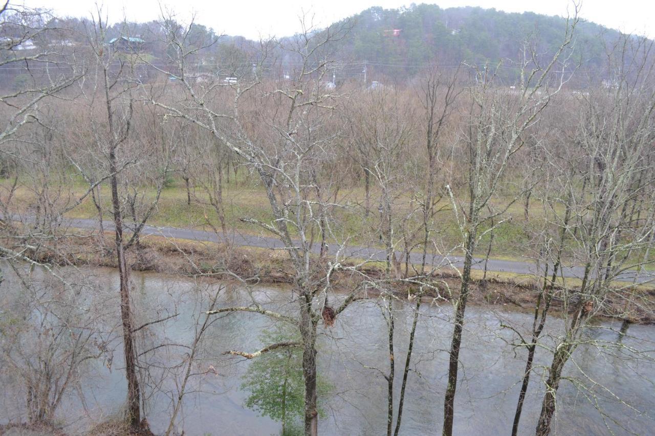 River Place #602 2bd *