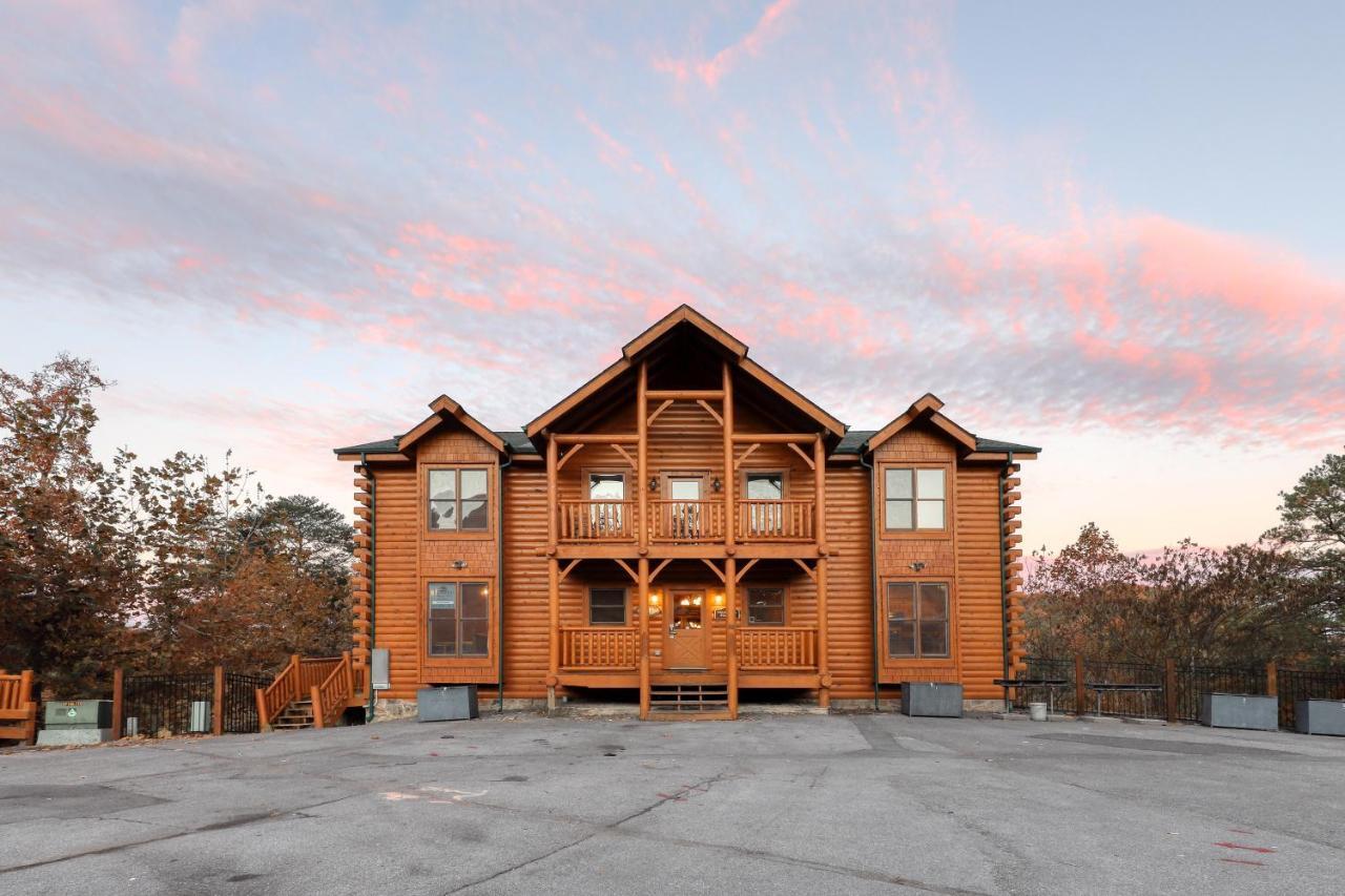Valhalla Manor Holiday home Pigeon Forge