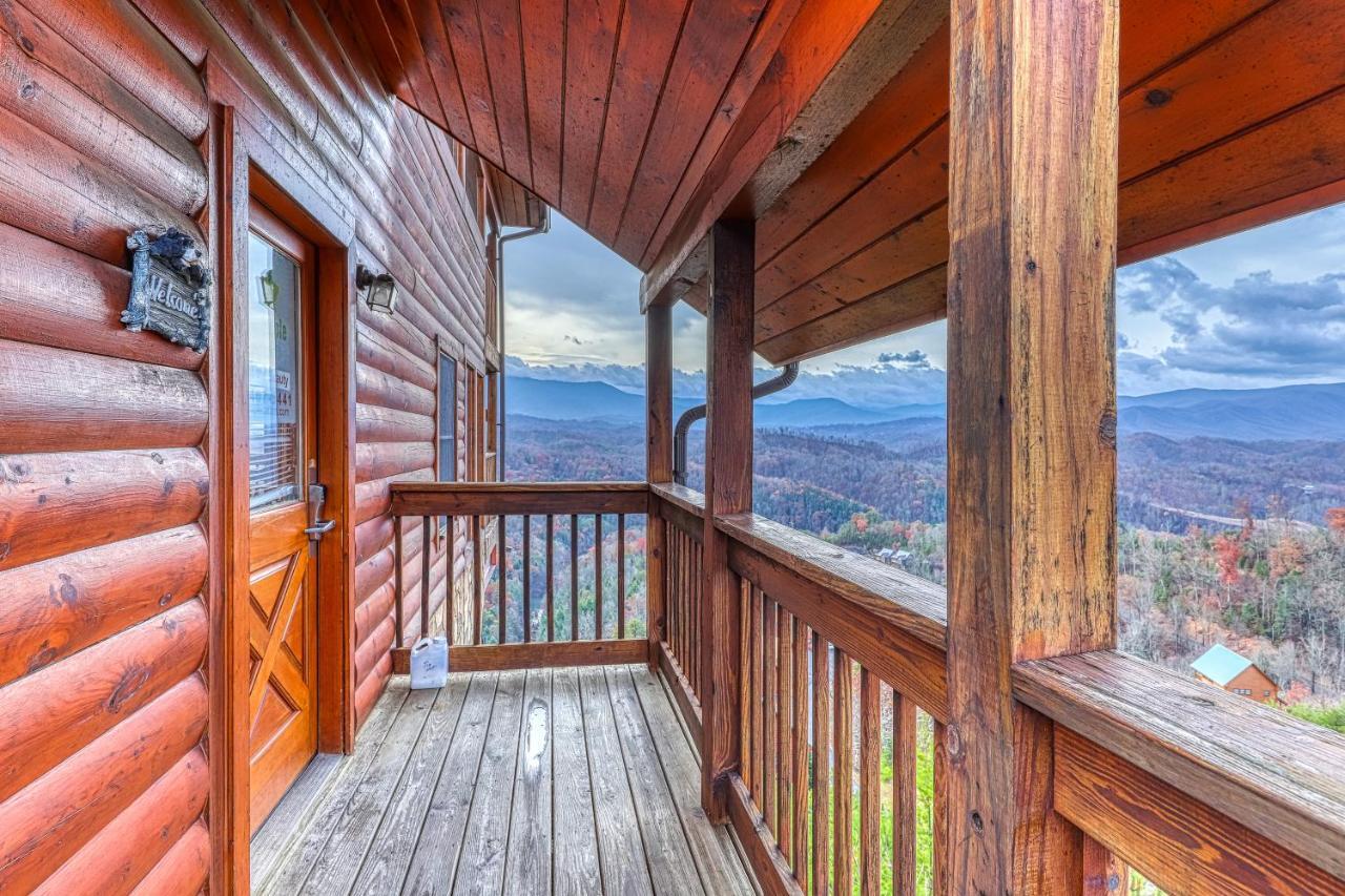 Amidst The Beauty Holiday home Pigeon Forge