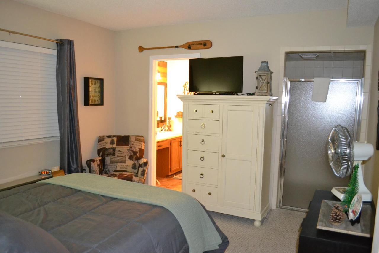 River Place #407 2bd