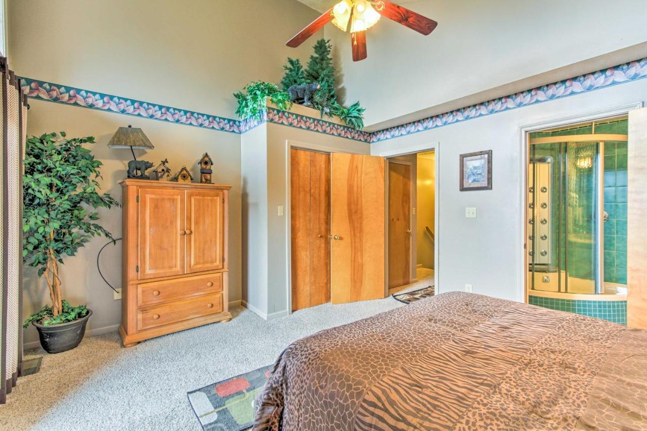 Apartment Spacious Central Locale By Dollywood Pigeon Forge