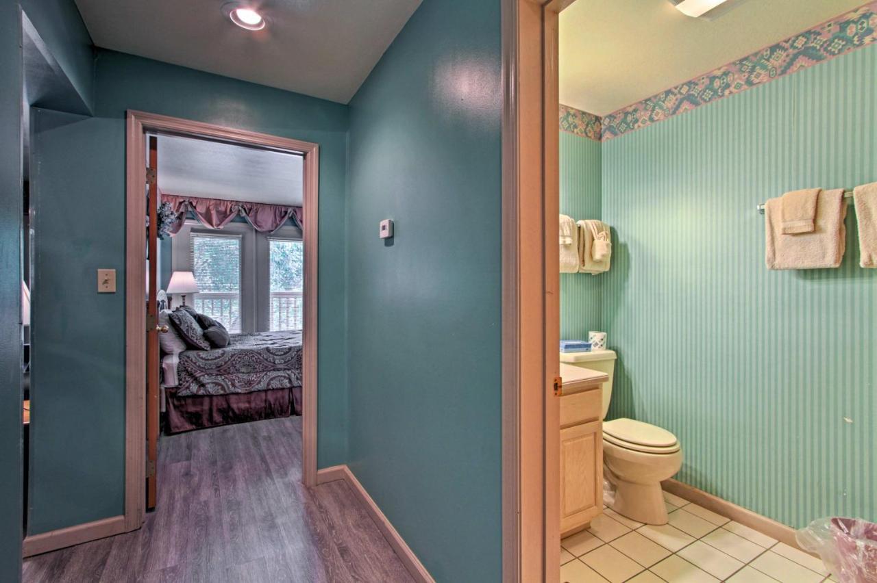 - Just 3 Mi To Dollywood! Apartment *