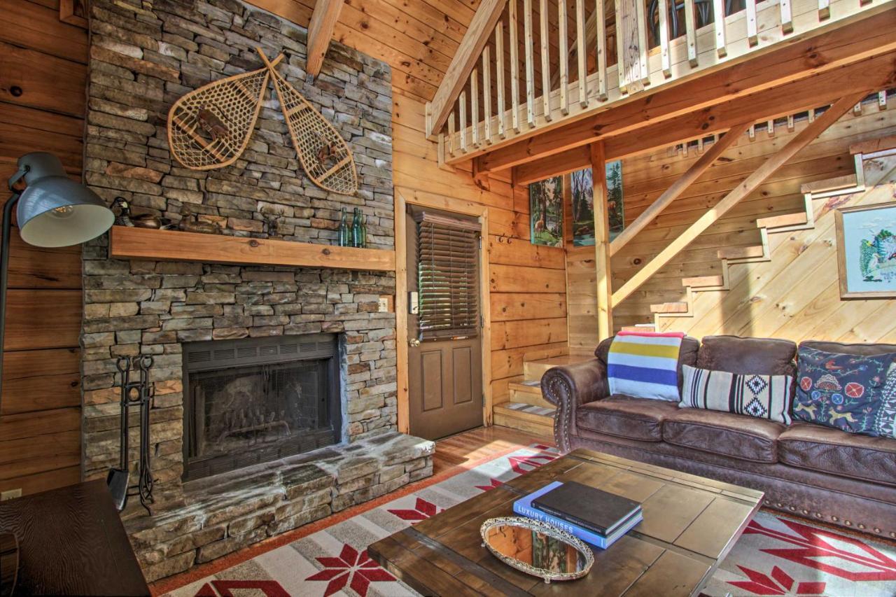 Scenic Solitude With Private Hot Tub! Holiday home *