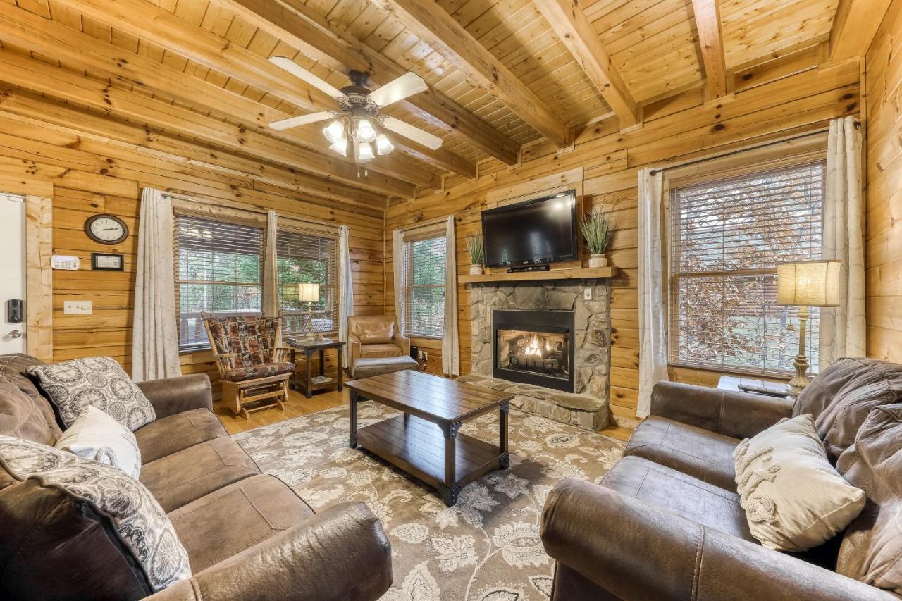 A Mountain Paradise Holiday home