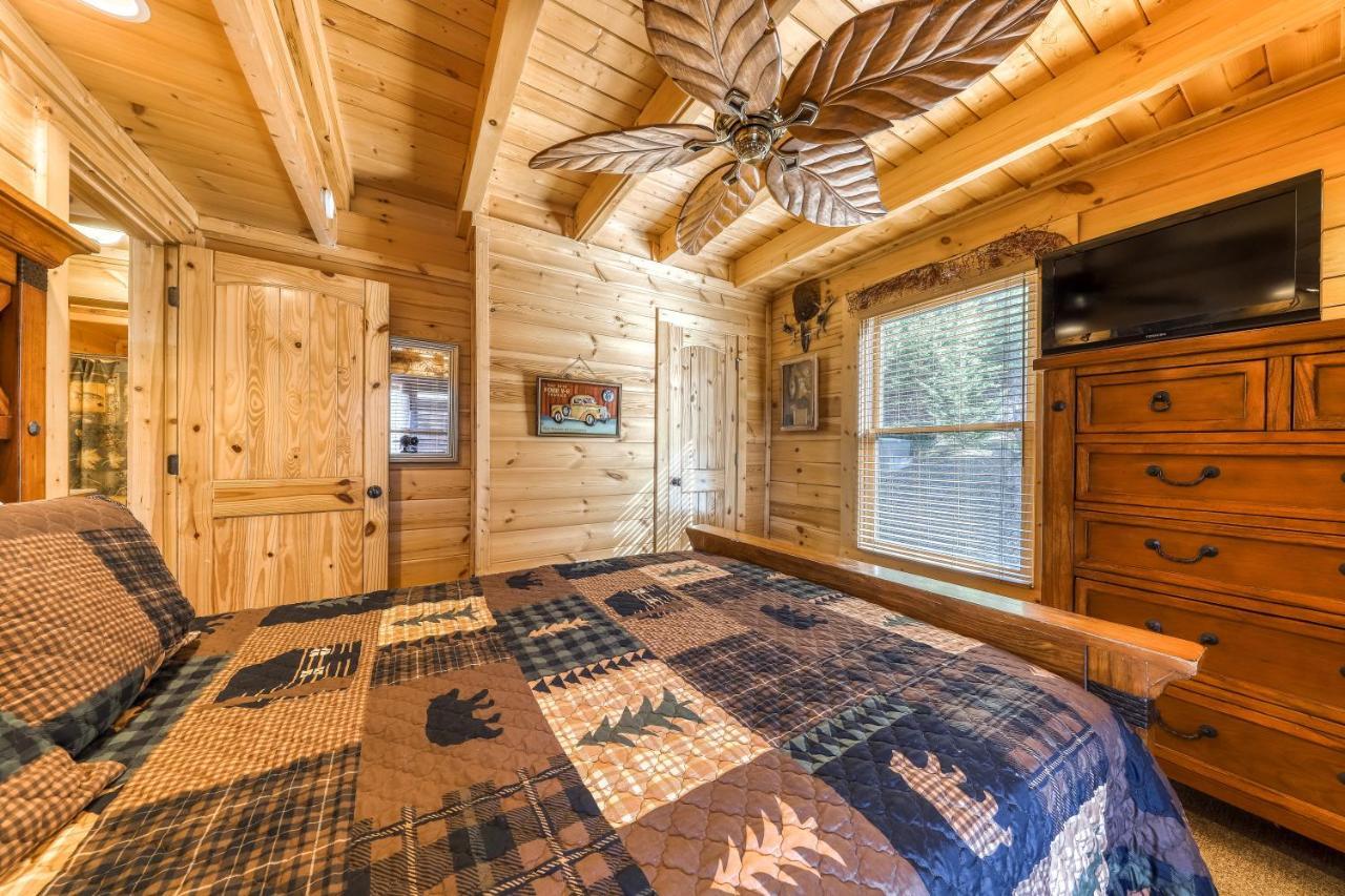 Crazy Horse Holiday home Pigeon Forge