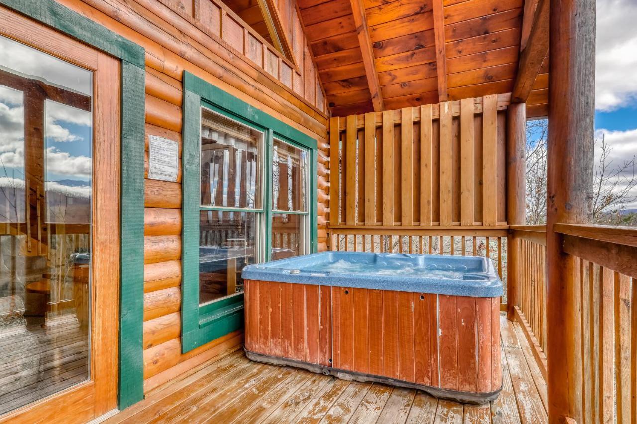 Above The Pines Holiday home Pigeon Forge
