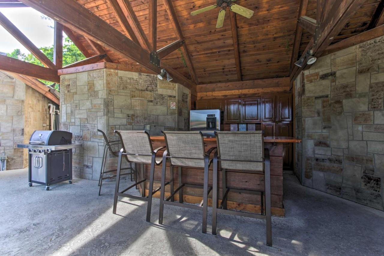 Vacation 1 Mi To Dollywood Holiday home *
