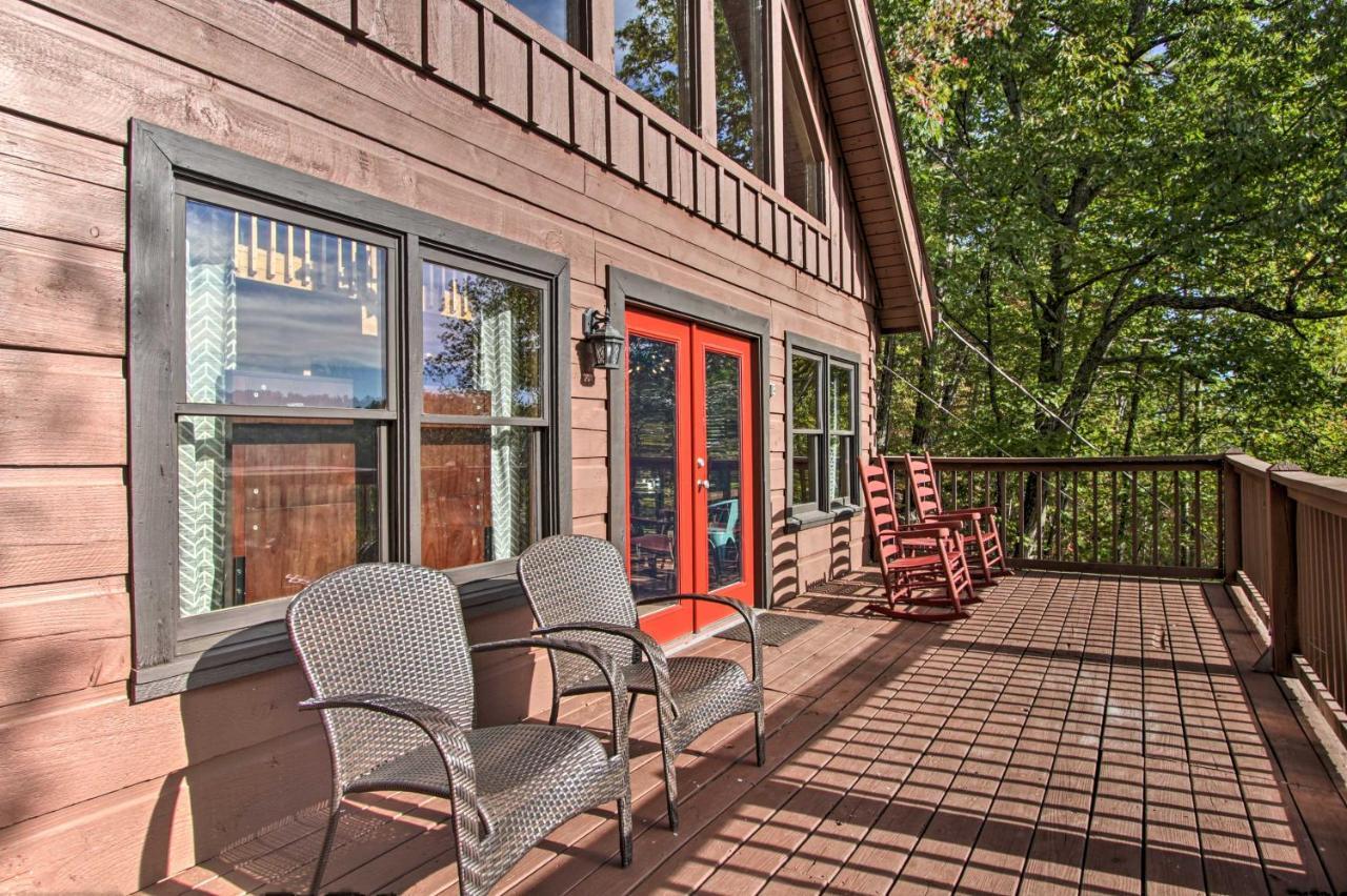 Scenic Solitude With Private Hot Tub! Holiday home
