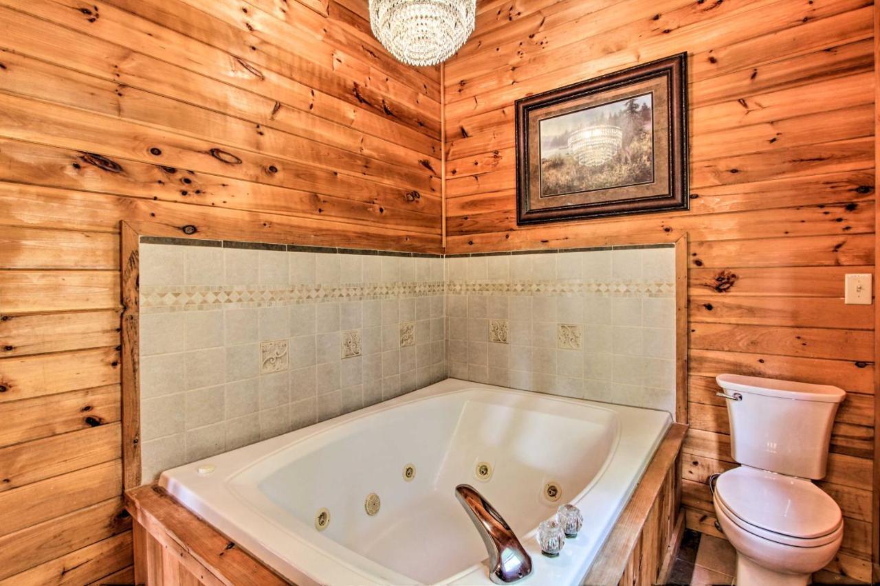 Scenic Solitude With Private Hot Tub! Holiday home