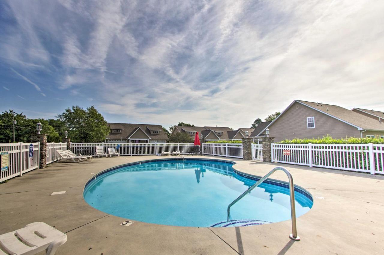 Holiday home With Community Pool - 2 Miles To The Island!