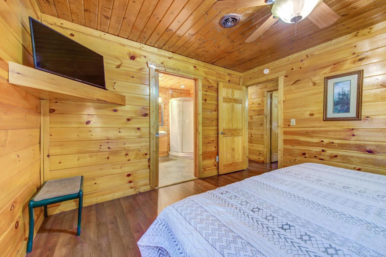 Holiday home Country Oaks Cabin